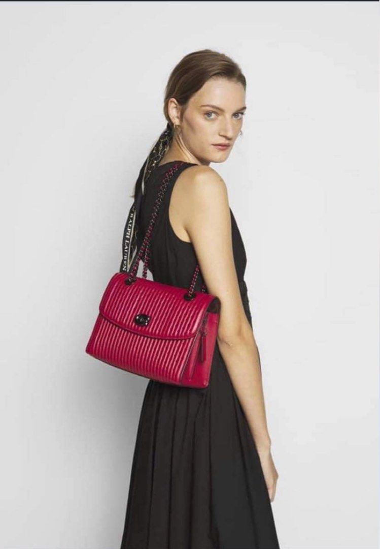 Coach parker sale quilted shoulder bag