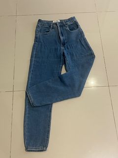 (Category: ) located in . Submitted by clothesbylj (Listing ID 1289015113, Image 1). Description: .