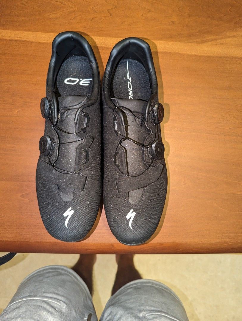 Specialized cycling shoes. Size 44