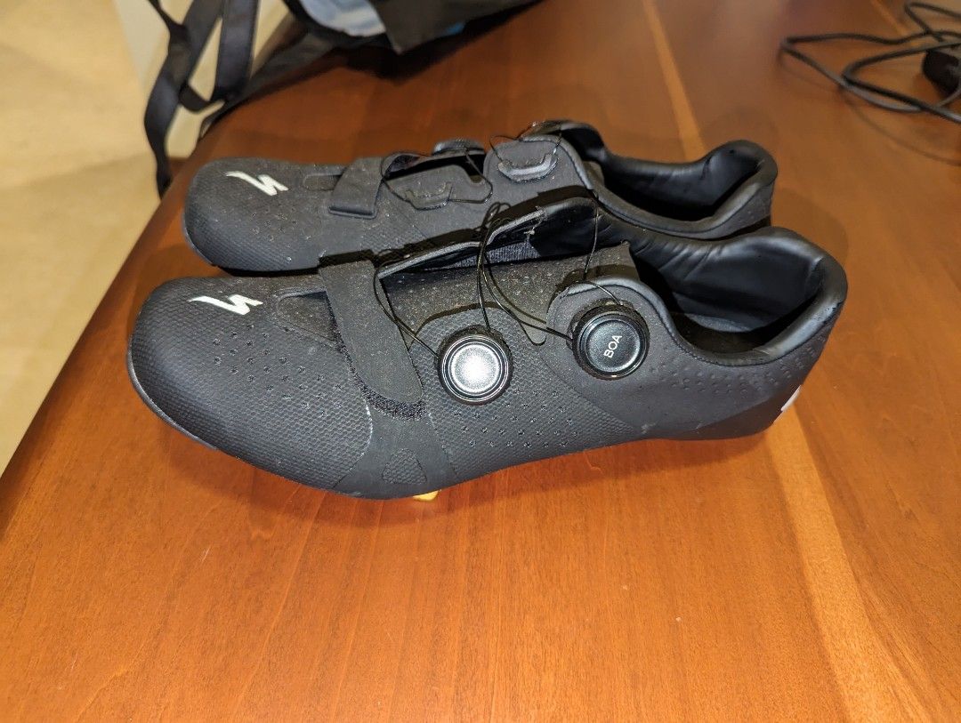 Specialized cycling shoes. Size 44