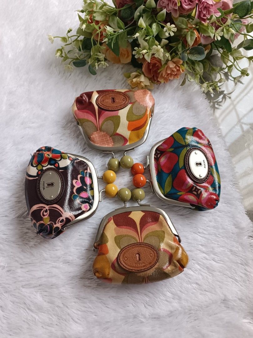 Fossil kisslock coin purse hot sale