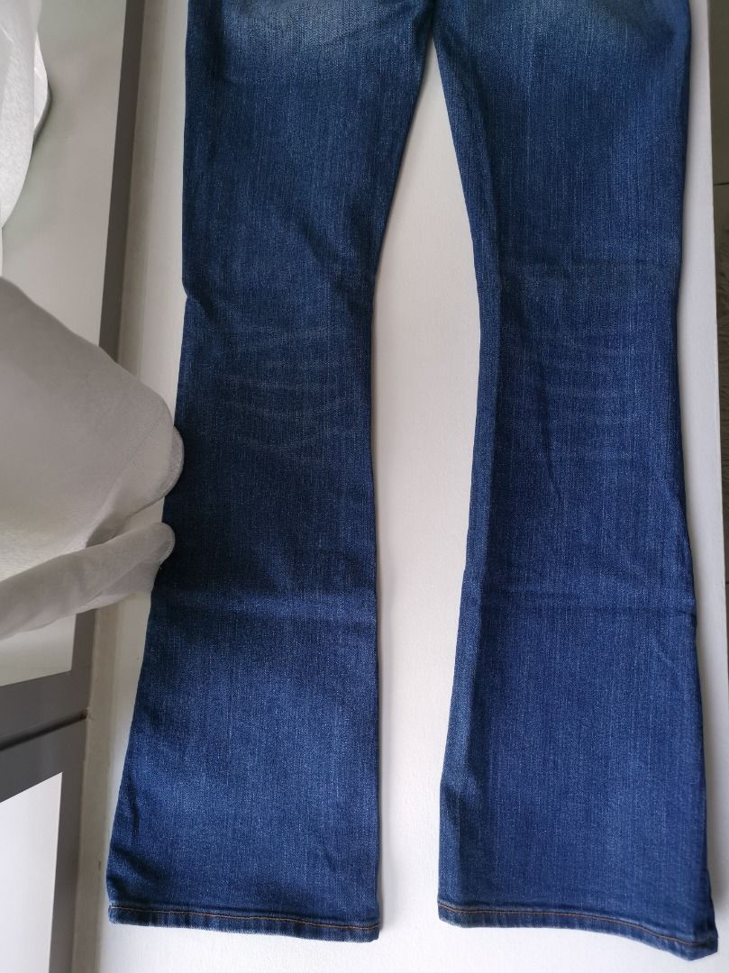 Gap bell bottoms 2025