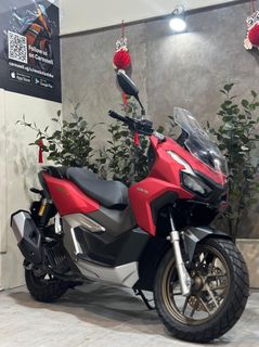 (Category: ) located in . Submitted by revolutionbikewcegaplaza (Listing ID 1289128588, Image 1). Description: .