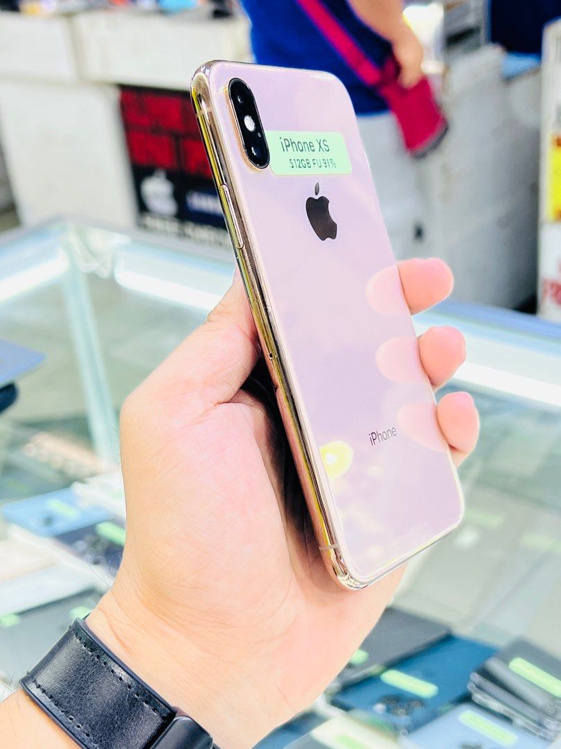 iPhone XS 512GB 86BH Openline 99%smooth No issues (Category: iPhone X Series) located in San Juan City. Submitted by saabangadgetshop (Listing ID 1289003514, Image 3). Description: Onhand | Pre-owned iPhone XS Rosegold 512GB OPENLINE Battery Health 86% NO HIDDEN ISSUES NO HISTORY OF REPAIR 99%Smooth TEST TO SAWA RESET ALL YOU WANT NOT REFURBISHED AUTHENTIC PHONE ALL WORKING FREE 3uTools 🖥️ 🆓Freebies ✅Adaptor w/cable ✅Case ✅Tempered Mode of Paym