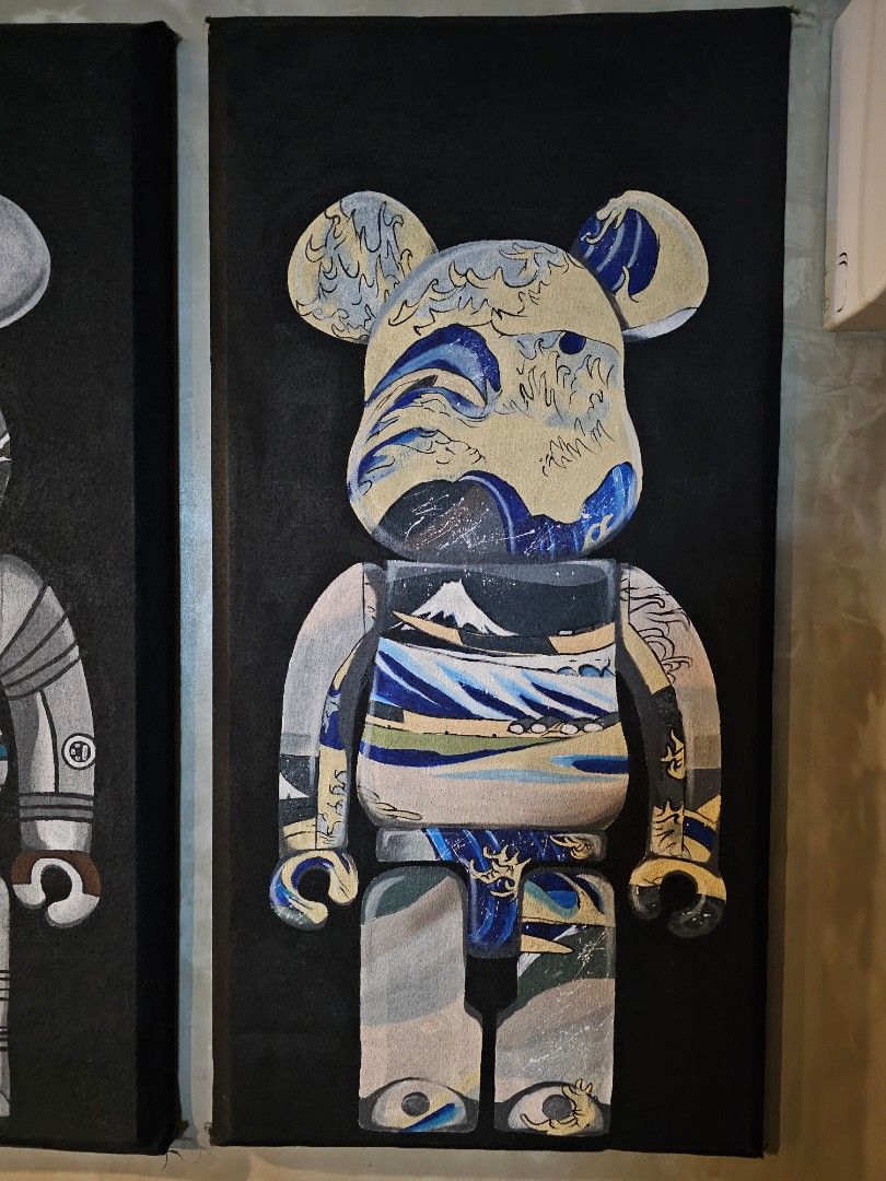 Kaws Painting and Acoustic Panel (Category: Art & Prints) located in Makati City. Submitted by mickeygotengco (Listing ID 1289077606, Image 1). Description: .