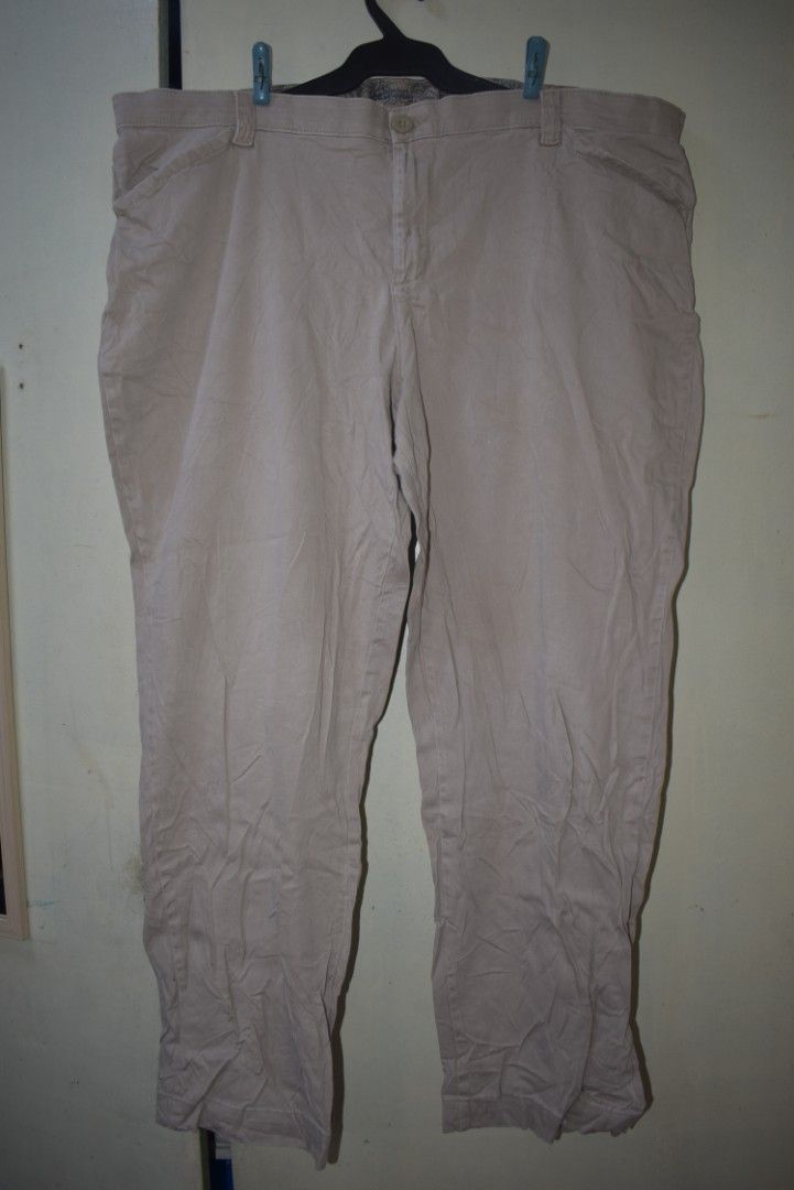 Khaki plus size pants size 44 pants light pants Lee pants lee comfort waist band plus size pants