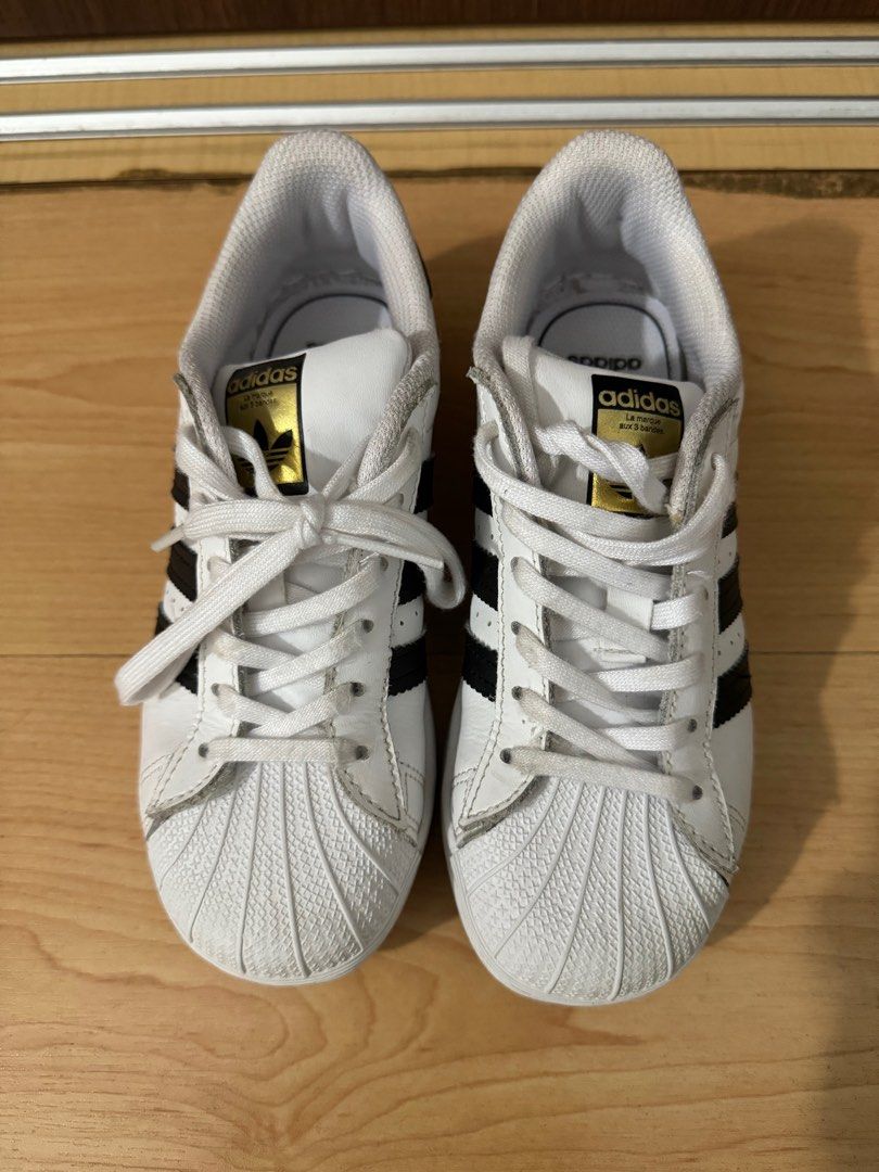 Adidas superstar size hotsell 1.5