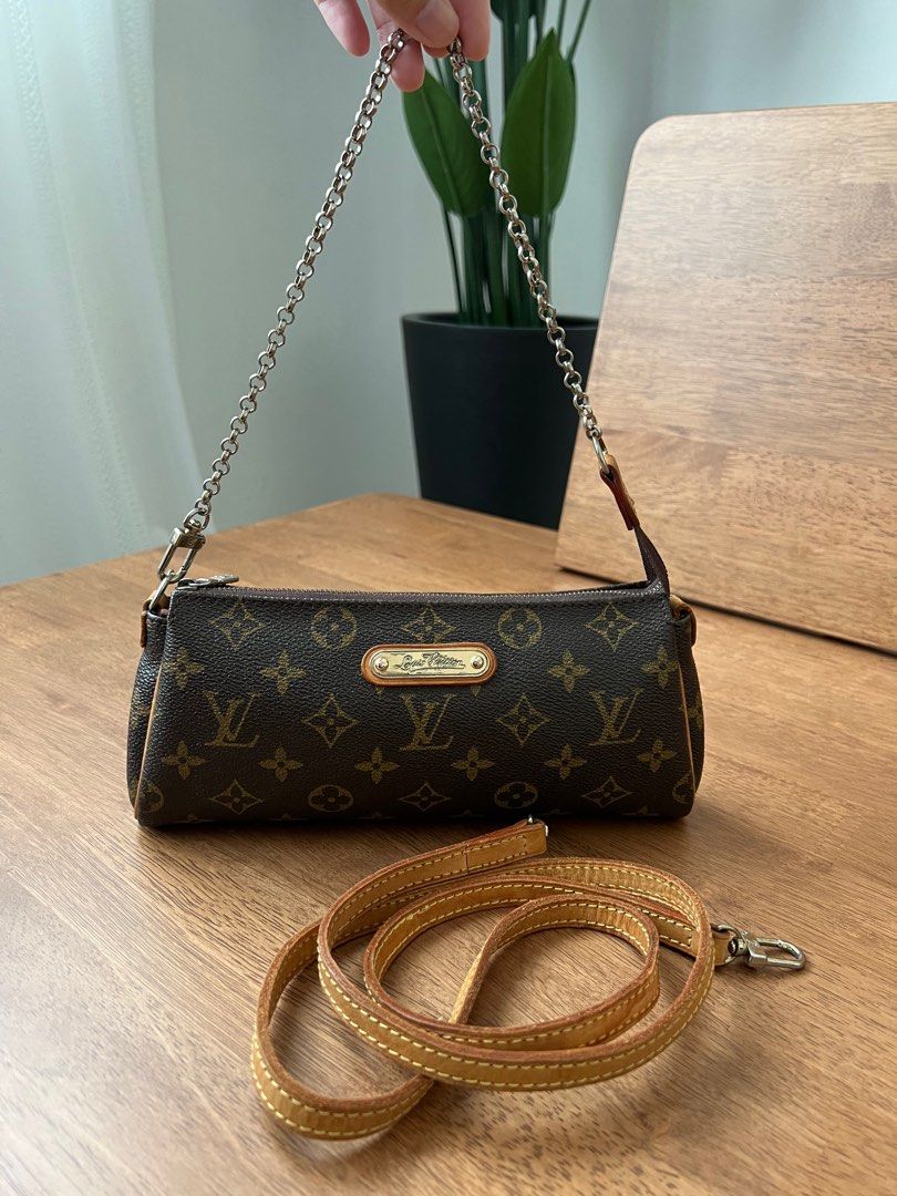 Eva on sale clutch monogram