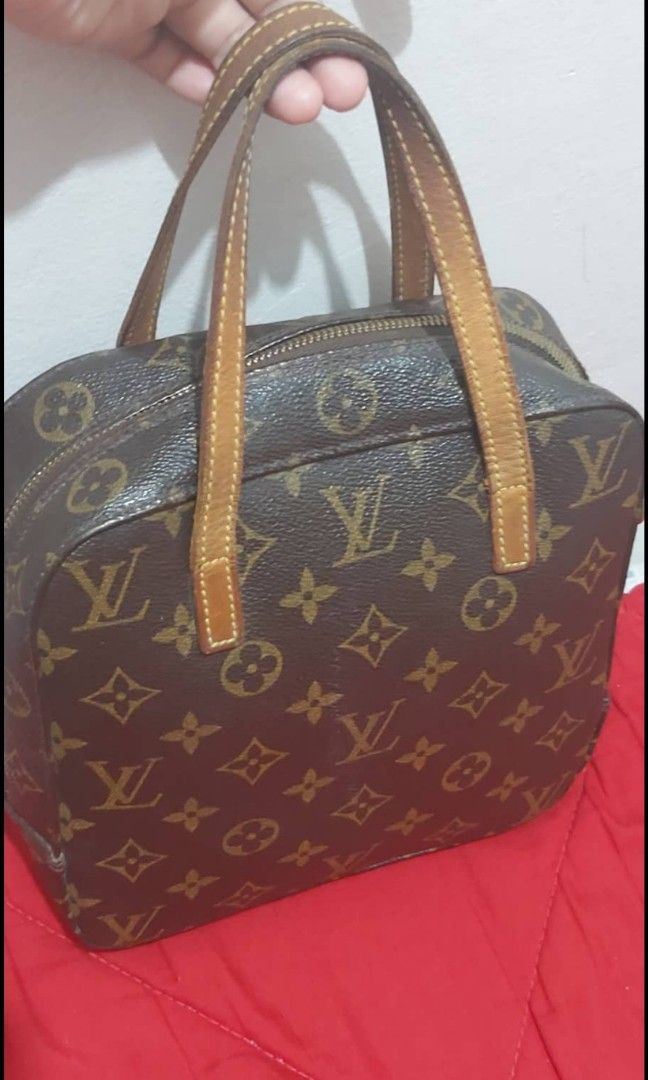LV Spontini (Category: Luxury Bags & Wallets) located in Angeles City. Submitted by billyjeanz34088 (Listing ID 1289064182, Image 1). Description: .