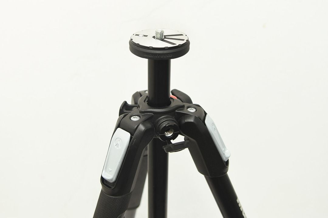 Manfrotto 190X Aluminum Tripod, Photography, Photography Accessories