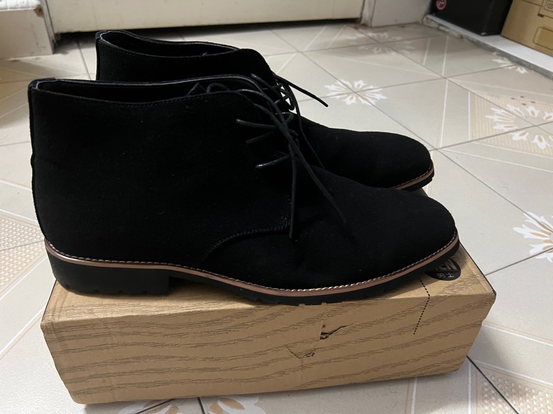 Mens black chukka hot sale boots sale