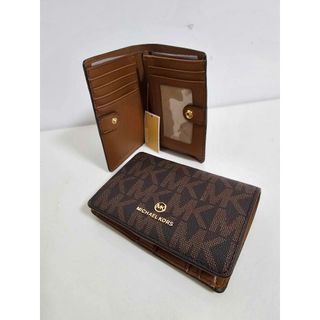 (Category: ) located in . Submitted by fazzauthenticgoods (Listing ID 1289062754, Image 1). Description: .