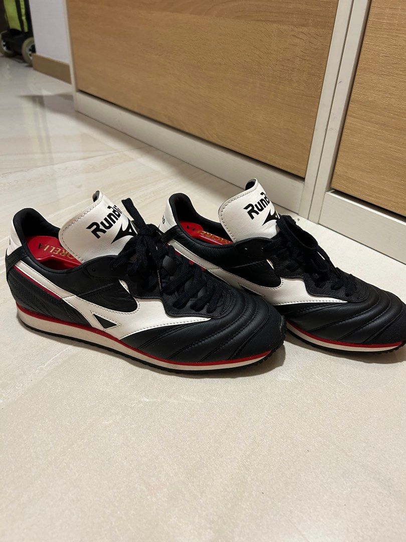 Mizuno Morelia Runbird sneakers RARE