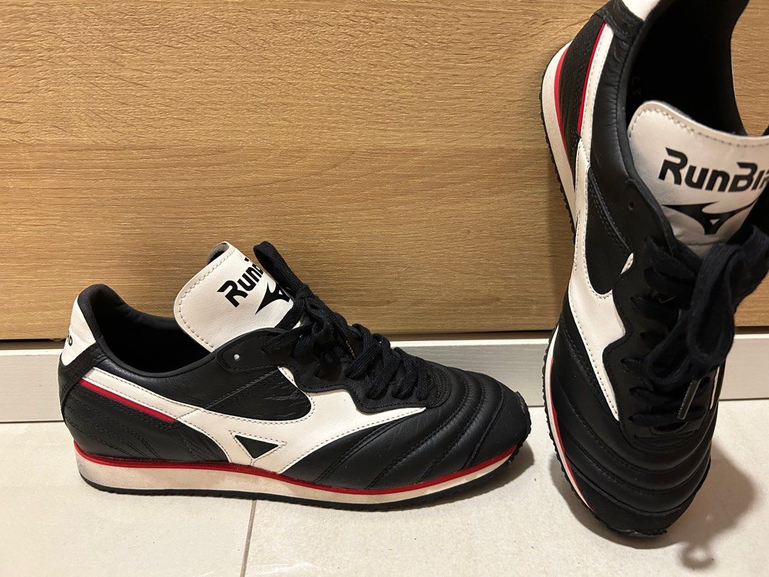 Mizuno Morelia Runbird sneakers RARE