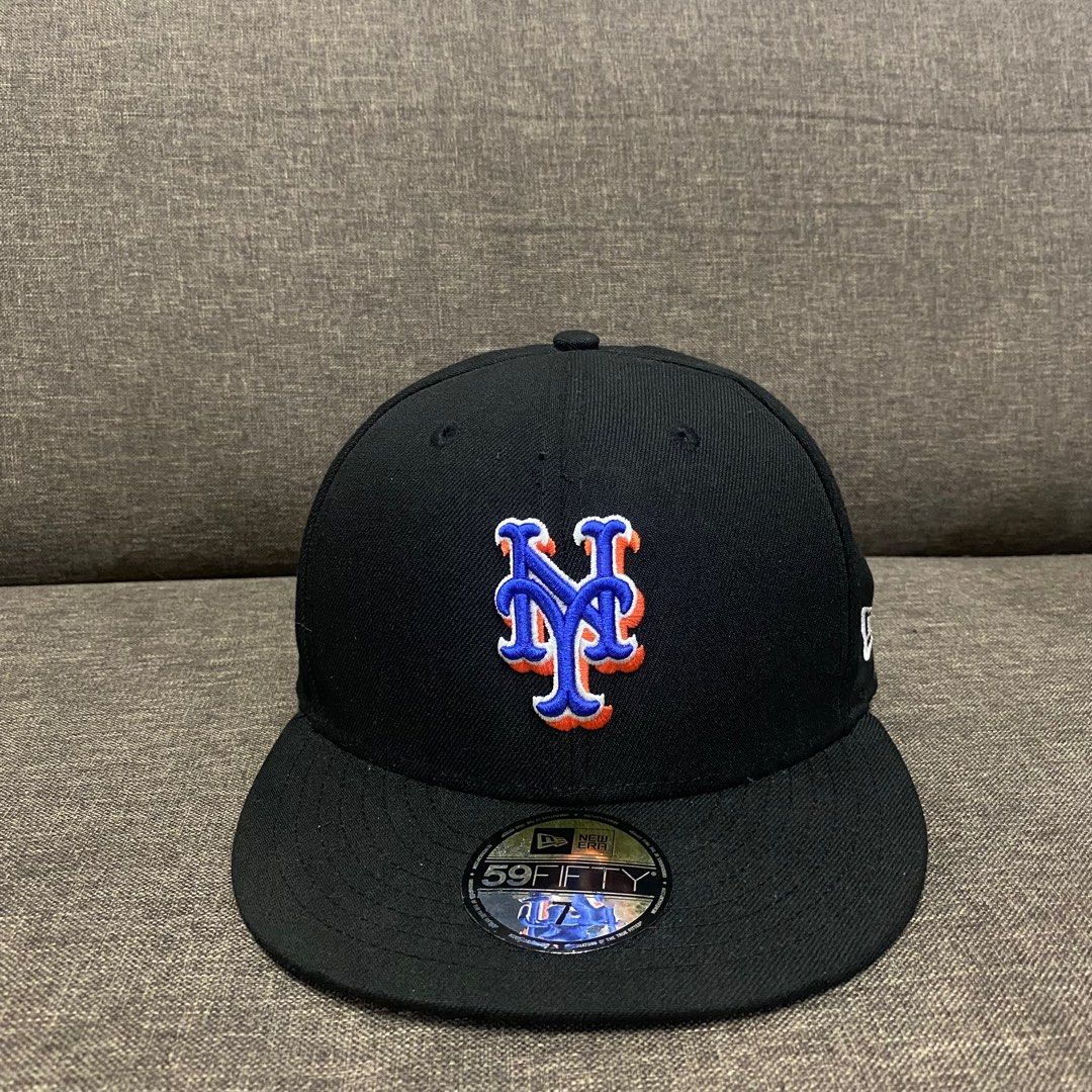 Black mets fitted sale