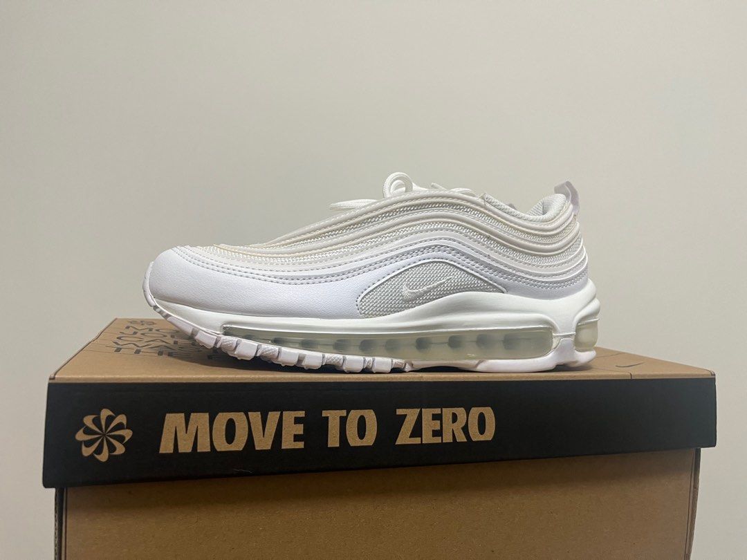 Nike air max 97(24.5cm), 她的時尚, 鞋, 運動鞋在旋轉拍賣