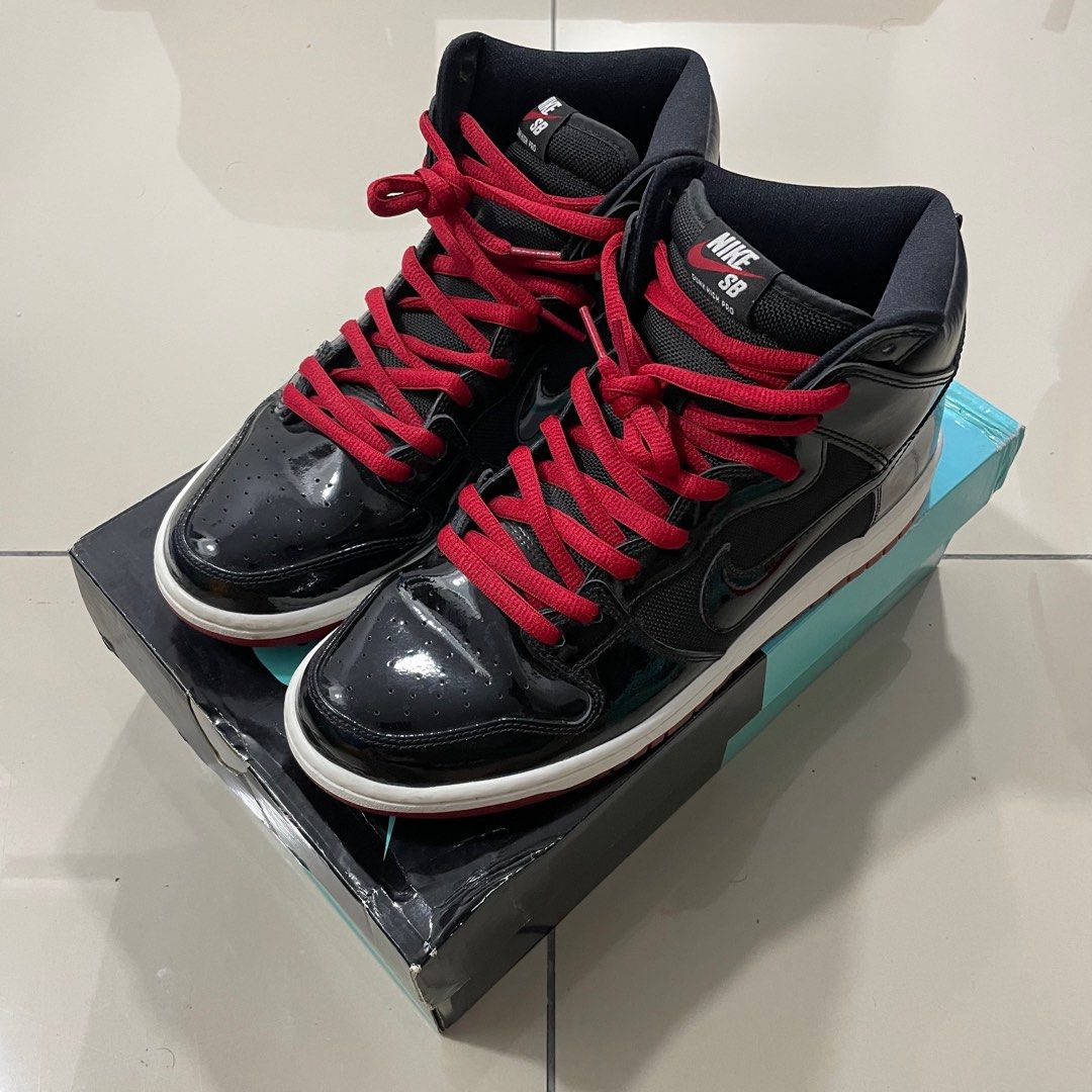 Nike sb dunk bred hotsell