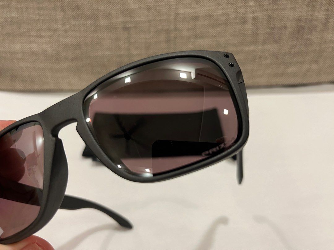 Oakley™️ Holbrook (Steel/Prizm Daily Polarized) OO9102-B5