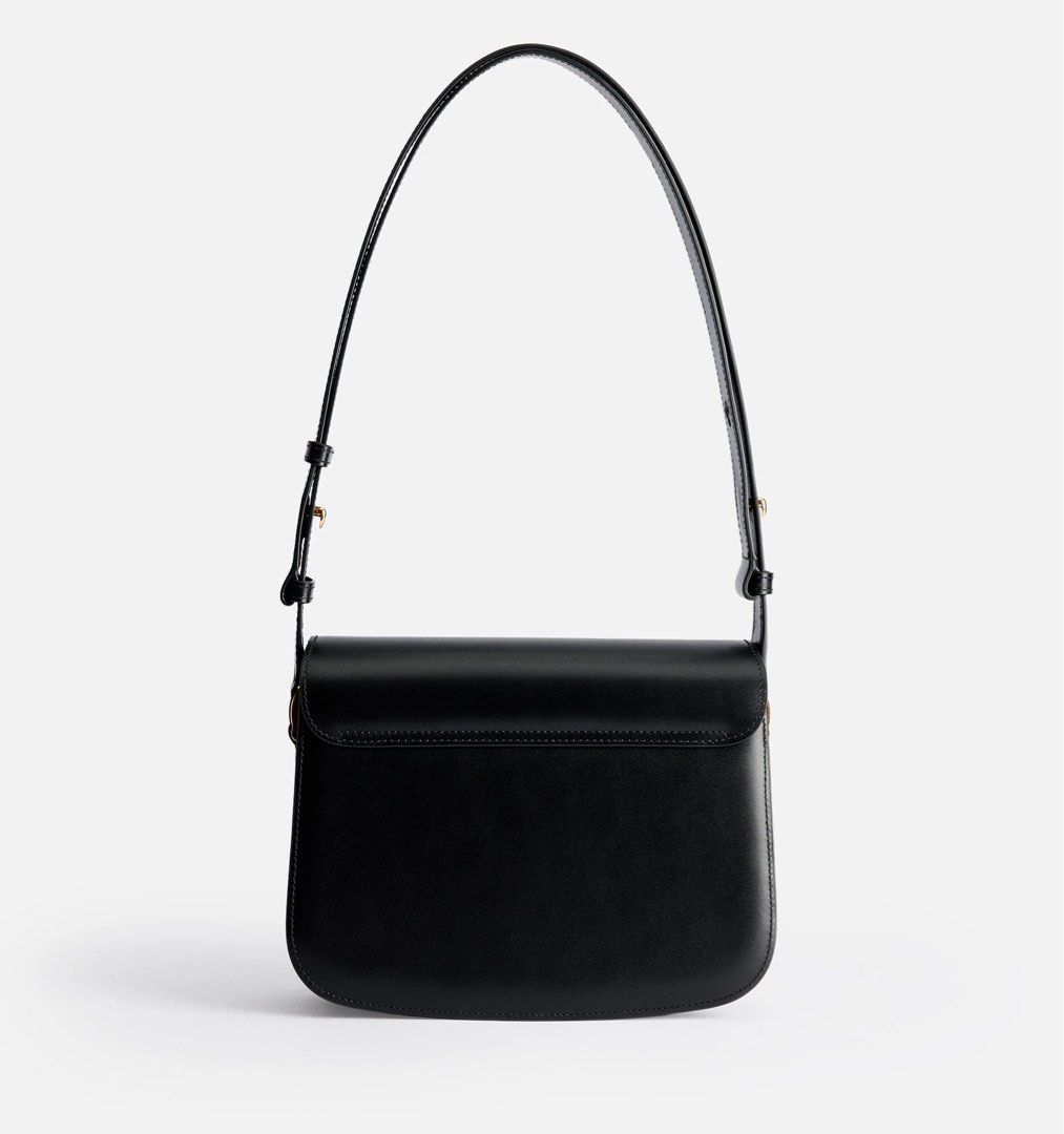 Pasabuy! Ami Paris Bag (Small) (Category: Luxury Bags & Wallets) located in Quezon City. Submitted by everybit (Listing ID 1289096924, Image 3). Description: - Brand new and Authentic (All my listings were bought or will be bought directly from flagship stores) - Comes with dust bag, tag, and authenticity card - For preorder, ETA: 4-6 weeks - 50% dp is needed to place an order - Also open for layaway .