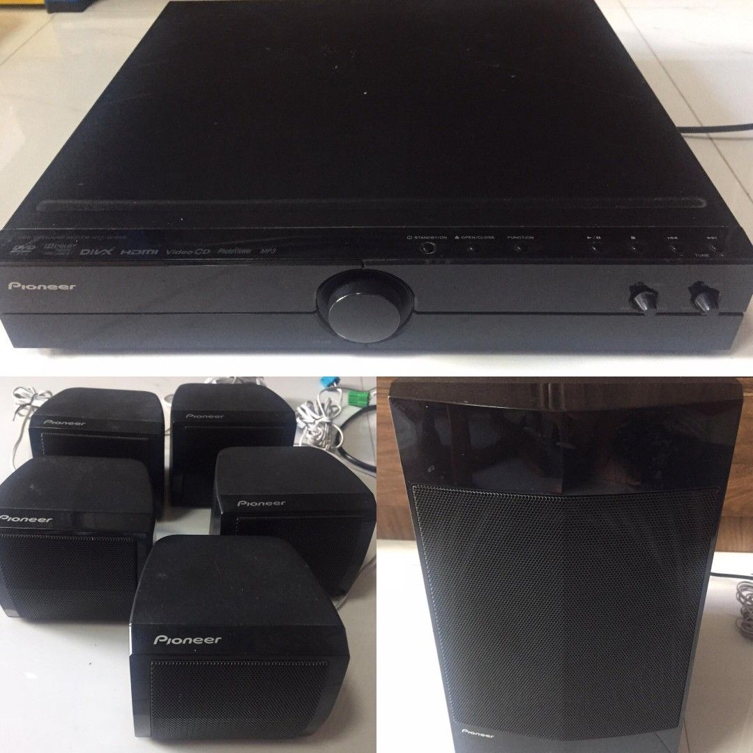 Pioneer DVD/CD Player with Speakers (Category: Soundbars, Speakers & Amplifiers) located in Pasig City. Submitted by sell.phi (Listing ID 1289038170, Image 1). Description: PICKUP ONLY! LAST PRICE, NO HAGGLING preloved Pioneer DVD/CD Player with Speakers VG condition no issue.