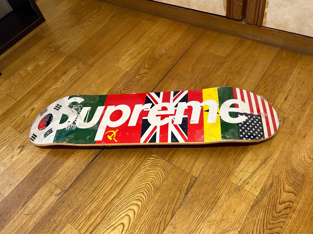 Supreme clearance flags deck