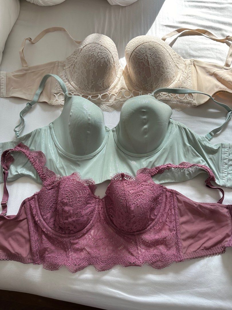 Victoria's Secret bras 34-36DD, Women's Fashion, New Undergarments &  Loungewear on Carousell