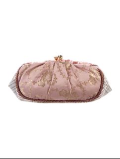 (Category: ) located in . Submitted by spend.thrift (Listing ID 1240124857, Image 1). Description: .