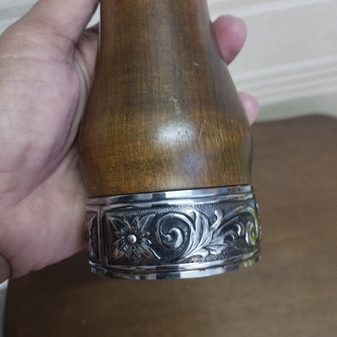 Vintage Wooden Pepper Grinder (Category: Other Kitchenware & Tableware) located in Caloocan City. Submitted by chonadura91470 (Listing ID 1289224923, Image 3). Description: Mid century Wooden Pepper Grinder Lucky Wood Brand...made in Japan used condition with silver ornate collectible.