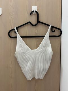 （分類：）位於 。 由 PreLovedTops12 提交（商品編號 1289088954，圖片 1）。簡介： 。
