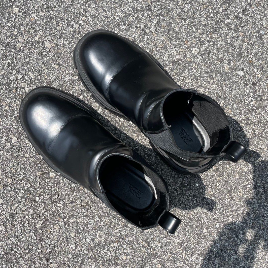 Dr martens hot sale roma zara