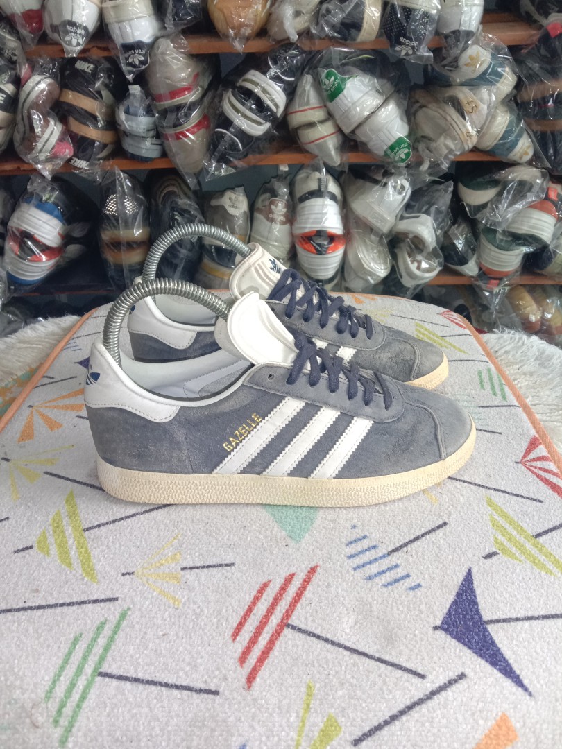 4.5 uk adidas gazelle (23 cm), Women's Fashion, Footwear