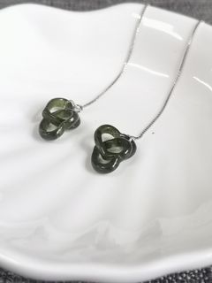 Heart-to-Heart Interlocking Double Knot Natural Jadeite Earrings đ„đ„đ„64239557975043110