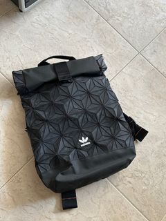 Adidas issey best sale miyake singapore