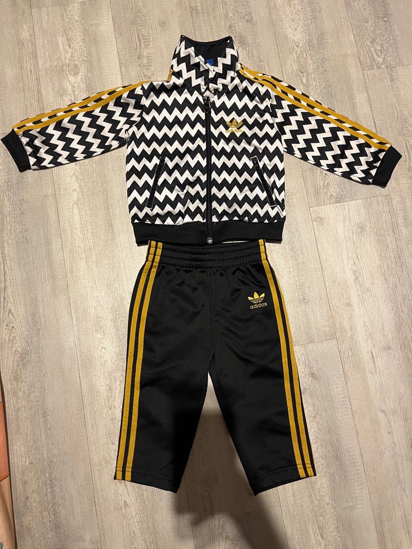 Adidas jacket and shorts set store