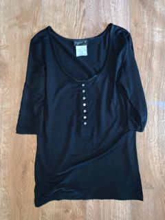 （分類：）位於 。 由 daisychanty 提交（商品編號 1289274602，圖片 1）。簡介： 。