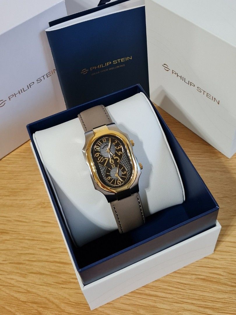 Authentic Philip Stein Watch (Category: Luxury Watches) located in Manila. Submitted by nhelnhelly (Listing ID 1289361910, Image 3). Description: ‼️‼️‼️SALE‼️‼️‼️ ON HAND PH 😍😍😍 💯% AUTHENTIC PHILIP STEIN Signature LARGE Black Dial Yellow Gold Two Tone Watch BRAND NEW COMPLETE U.S. PACKAGE Model 2TG-NBKG-APSTT Free shipping ✅LBC Cod/Cop.