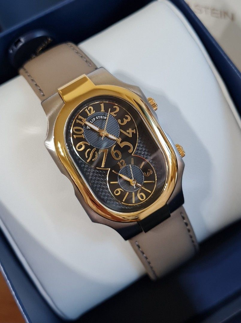 Authentic Philip Stein Watch (Category: Luxury Watches) located in Manila. Submitted by nhelnhelly (Listing ID 1289361910, Image 2). Description: ‼️‼️‼️SALE‼️‼️‼️ ON HAND PH 😍😍😍 💯% AUTHENTIC PHILIP STEIN Signature LARGE Black Dial Yellow Gold Two Tone Watch BRAND NEW COMPLETE U.S. PACKAGE Model 2TG-NBKG-APSTT Free shipping ✅LBC Cod/Cop.