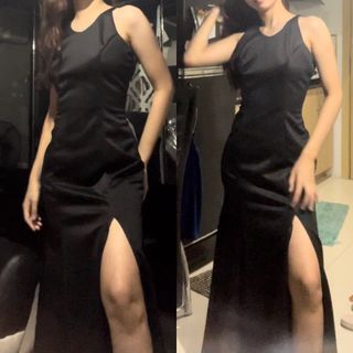 Black Gown with Slit (Free wig extensions)