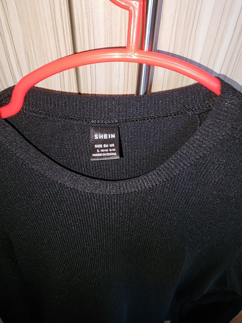 Black shein longsleeves (Category: Longsleeves) located in Imus. Submitted by sashafame (Listing ID 1289290515, Image 2). Description: washed but never worn rg fs-ordered wrong size.