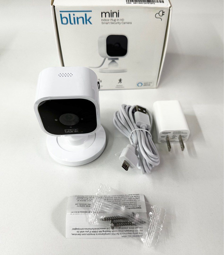 Blink Mini Camera, Security Camera (Category: Security Systems & CCTV Cameras) located in Pasay City. Submitted by jen.pen (Listing ID 1289307611, Image 3). Description: Blink Mini Camera Day & Night HD Video See what's happening live in HD video anytime - day or night. Two-Way Audio Hear and speak to family, friends, or visitors through your Blink app. Motion Detection Get alerts right on your smartphone whenver motion is detected Simple Setup S