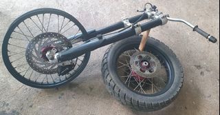 BMW/Husqvarna tr650 USD inverted fork set, wheels & brembo brakes. Can deliver. Other parts available.
