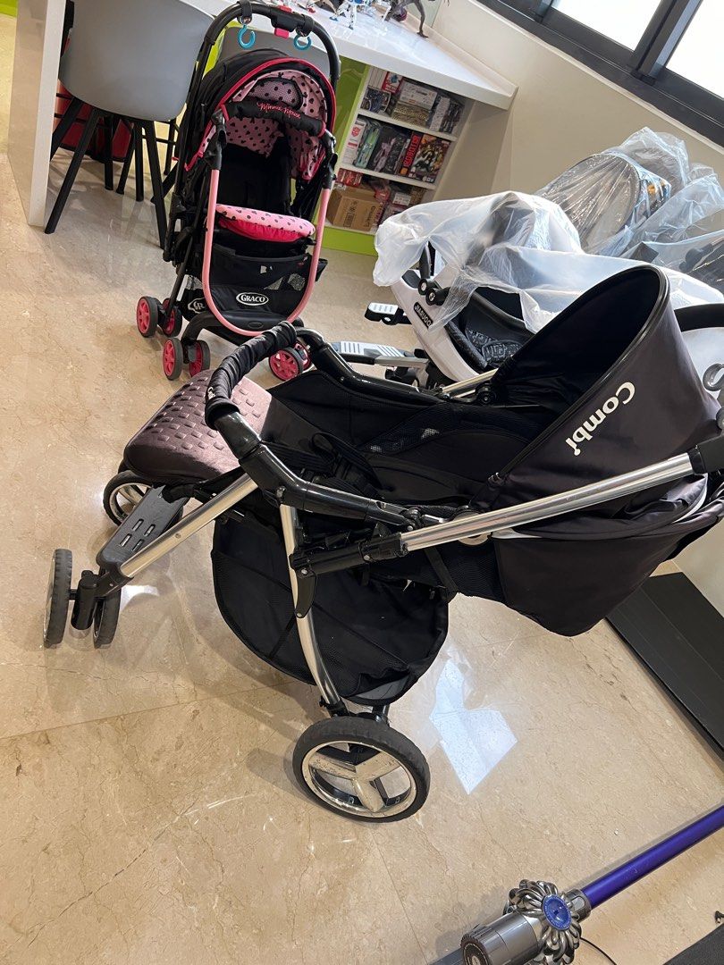 Combi Mega Ride DX 雙向推車, 嬰兒及兒童, 外出用品, 嬰兒車在旋轉拍賣