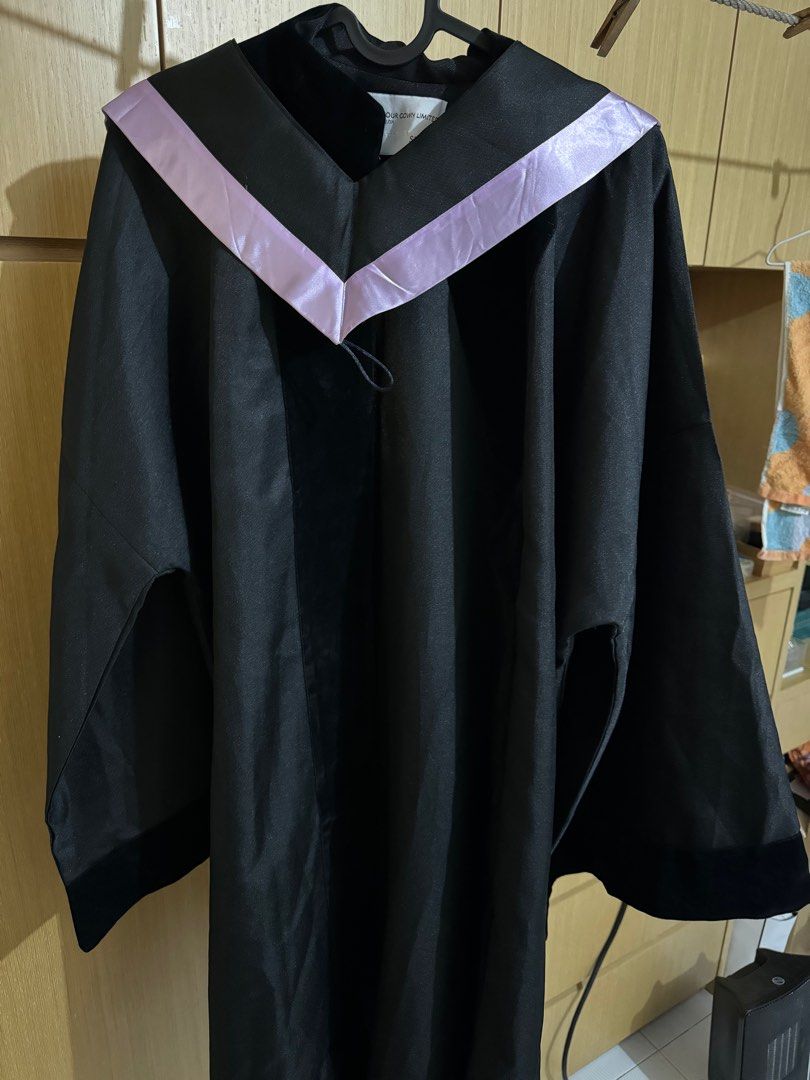 Cuhk hotsell graduation gown