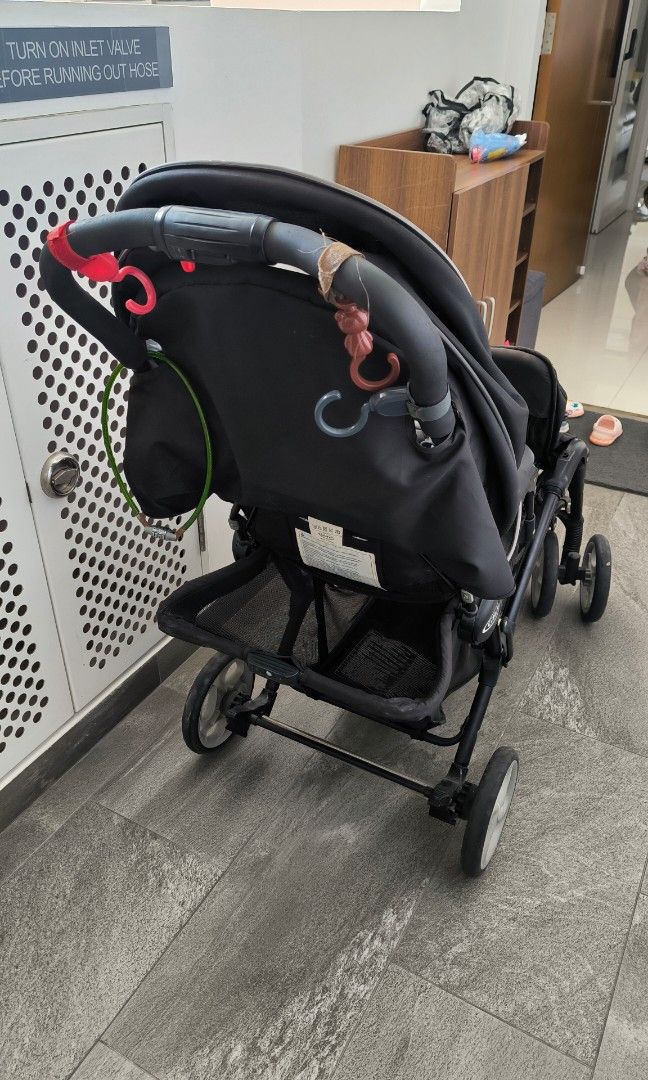 Double Stroller Graco Europe 1855707 Single hand closing