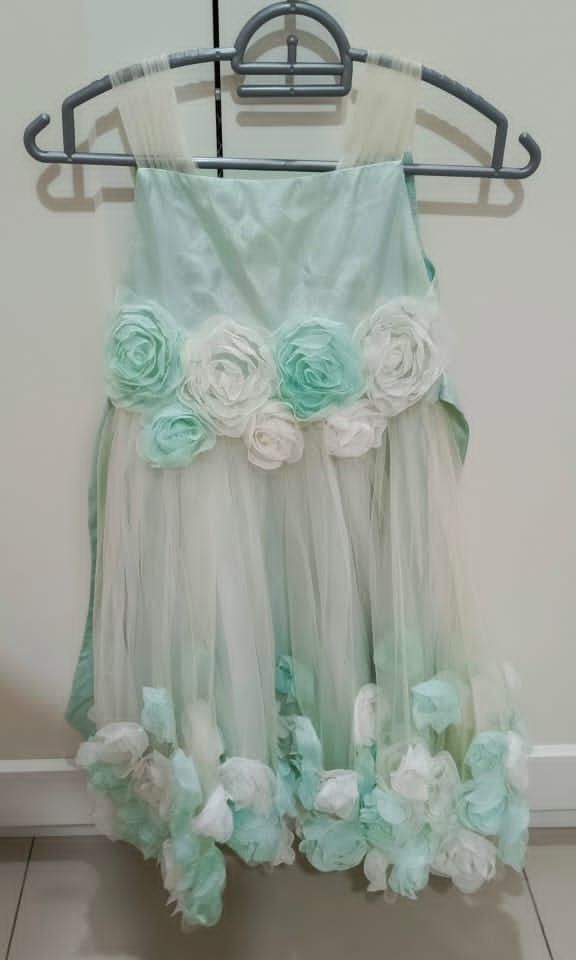 Dress Monsoon 3d Flower tag 6, Babies & Kids, Babies & Kids Fashion on Carousell Dress Monsoon 3d Flower tag 6, Babies & Kids, Babies & Kids Fashion on Carousell