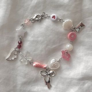 (Category: ) located in . Submitted by beadsbyryl (Listing ID 1289291152, Image 1). Description: .