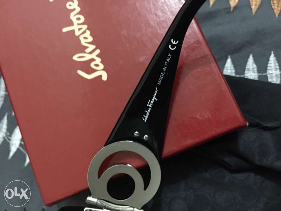 Ferragamo olx top