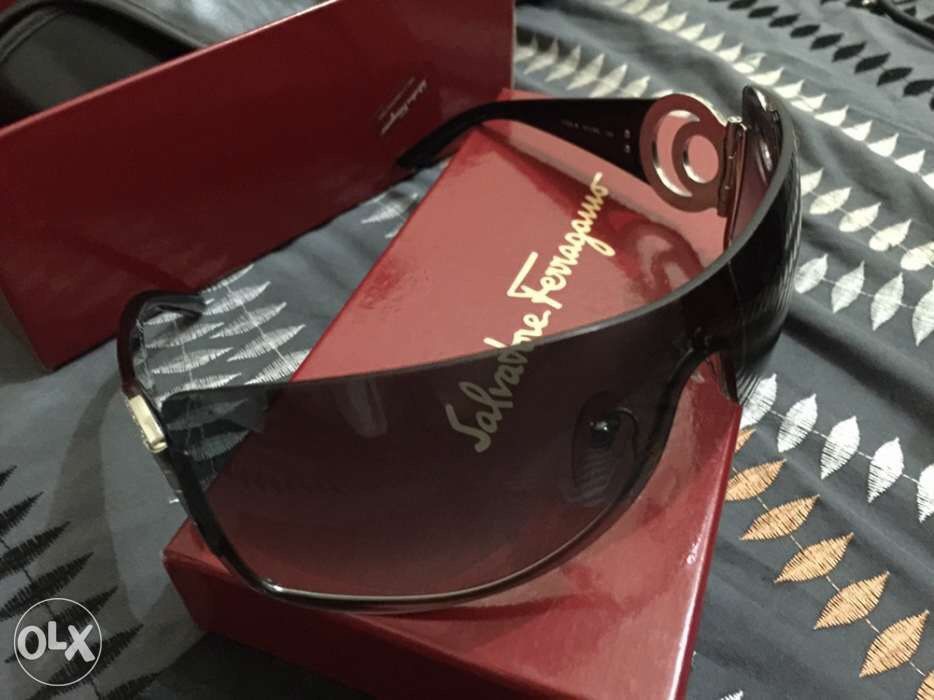 Ferragamo olx sales
