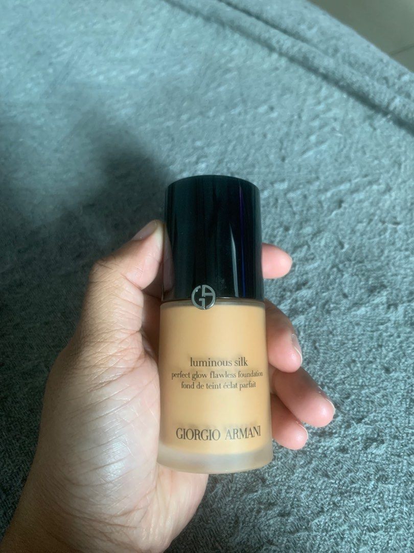 Giorgio Armani Luminous Silk Foundation in 7.75 Beauty Personal