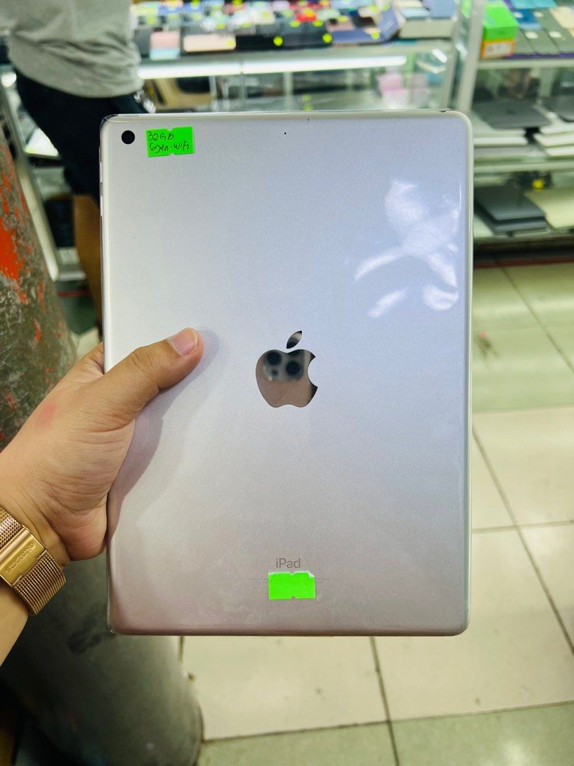Ipad 6th Gen 32gb Wifi only (Category: iPad) located in San Juan City. Submitted by javedsgadgetshop (Listing ID 1289228258, Image 1). Description: OPEN FOR INSTALLMENT VIA CREDIT CARD/GGIVES & SWAP/TRADE-IN! WE BUY AND SELL ( ANYKINDS OF UNIT BINIBILI PO NAMIN)! PTPA : Padelete po f bawal Read ❗️Onhand ‼️ Ipad 6thgen •32gb •NTC Variant •Good batt health •Wifi Only •95% Smoothness •No hidden issue | No Repaired •100% Authentic | Not Refurbished •